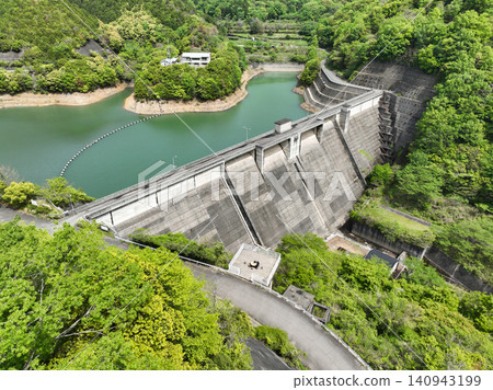Senzoku Dam, Higashikagawa City, Kagawa Prefecture Senzoku Dam, Higashikagawa City, Kagawa Prefecture 140943199