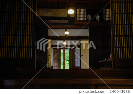 Entrance to the tatami room Entrance to the tatami room 140943986