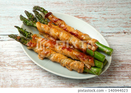 Meat wrapped asparagus Meat wrapped asparagus 140944023