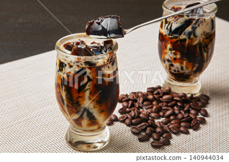 coffee jelly  140944034