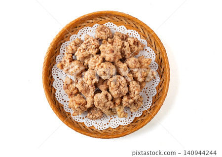 traditional Crispy Fried Donkey Meatballs, Hebei Province Local Specialty Food traditional Crispy Fried Donkey Meatballs, Hebei Province Local Specialty Food 140944244
