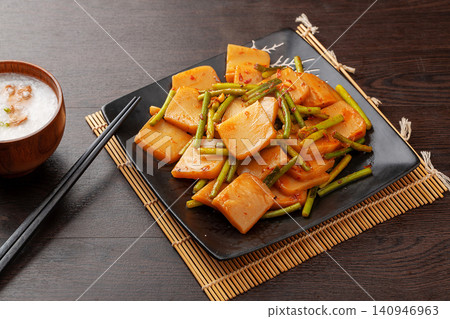 stir Fried Rice Tofu Slices with Garlic Scapes and Chili stir Fried Rice Tofu Slices with Garlic Scapes and Chili 140946963