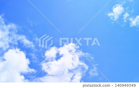 藍色的天空和雲圖像 藍色的天空和雲圖像 140949349