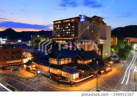 [Ehime Prefecture] Night view of the renovated Dogo Onsen Main Building 140952167
