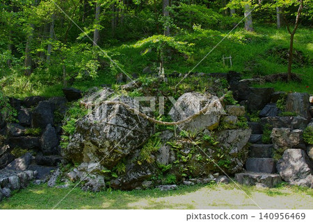 In Sazareishi Park in Himachi, Ibigawa Town, Gifu Prefecture, there is a sazareishi (small pebbles) that are mentioned in the Japanese national anthem, Kimigayo. In Sazareishi Park in Himachi, Ibigawa Town, Gifu Prefecture, there is a sazareishi (small pebbles) that are mentioned in the Japanese national anthem, Kimigayo. 140956469