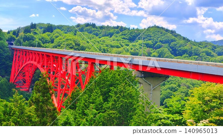 【島根縣】奧出雲大蛇環線上的三野大橋 【島根縣】奧出雲大蛇環線上的三野大橋 140965013