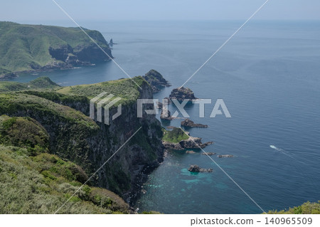 [Nishinoshima] Matengai Cliff 140965509