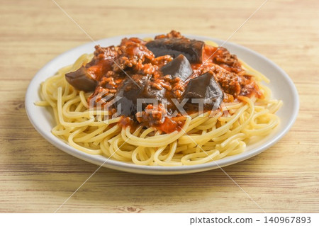 茄子肉醬義大利麵 茄子肉醬義大利麵 140967893