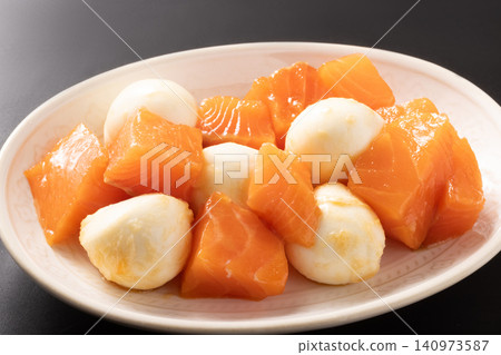 Marinated salmon with mozzarella cheese Marinated salmon with mozzarella cheese 140973587