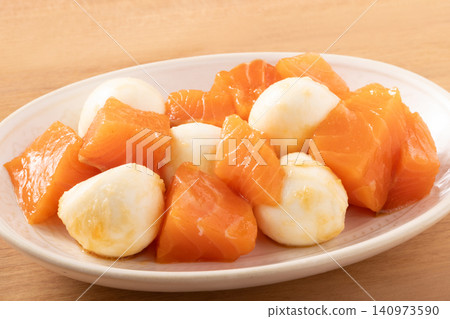 Marinated salmon with mozzarella cheese Marinated salmon with mozzarella cheese 140973590