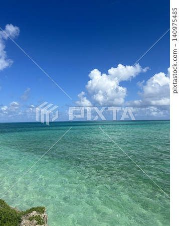 宮古島的藍色海 宮古島的藍色海 140975485