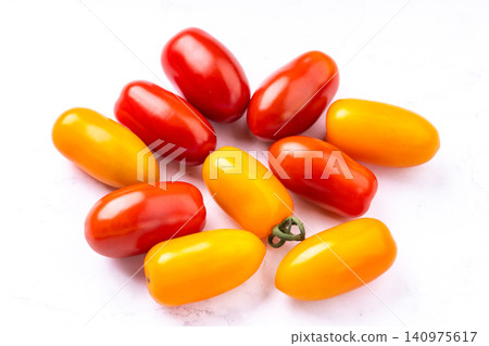 櫻桃番茄(Hula Girl 和 Hula Girl Orange) 櫻桃番茄(Hula Girl 和 Hula Girl Orange) 140975617