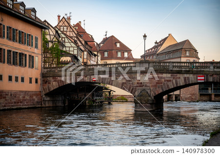 Stone Bridge Timber Houses Ill River Morning Light Stone Bridge Timber Houses Ill River Morning Light 140978300