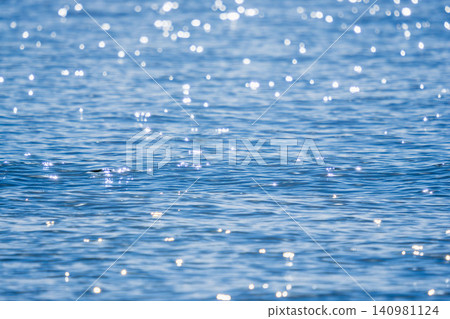 42 close-ups of the sparkling sea in the spring sunshine 42 close-ups of the sparkling sea in the spring sunshine 140981124