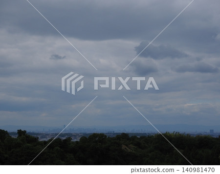 Cloudy sky Cloudy sky 140981470