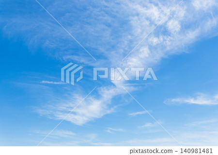 35幅春日藍天白雲的景色 35幅春日藍天白雲的景色 140981481