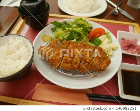 Tonkatsu set menu Tonkatsu set menu 140982251