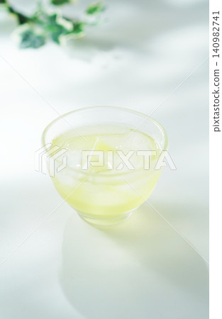 Cold green tea on a summer day Cold green tea on a summer day 140982741