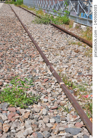 巴黎第十九區小環城路(Petite Ceinture)廢棄鐵路的遺跡(2026年6月14日) 巴黎第十九區小環城路(Petite Ceinture)廢棄鐵路的遺跡(2026年6月14日) 140986085