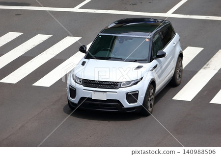英國產SUV車輛圖片 英國產SUV車輛圖片 140988506