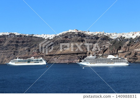 Santorini, the town of Fira and luxury cruise ships, Aegean Sea, Greece, Europe Santorini, the town of Fira and luxury cruise ships, Aegean Sea, Greece, Europe 140988831