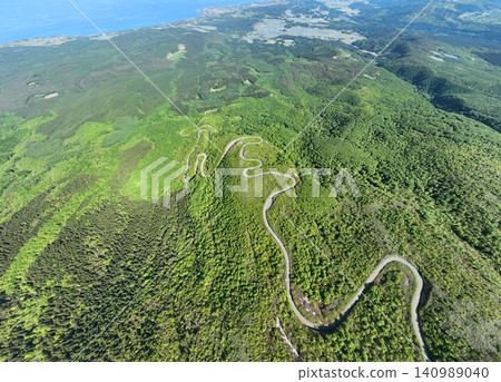 晴朗的早晨,春意盎然,可以看到鳥海山、函館和鳥海藍線。 晴朗的早晨,春意盎然,可以看到鳥海山、函館和鳥海藍線。 140989040