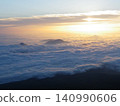 Sea of clouds seen from the mountain 140990606
