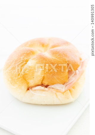 Delicious Kaiser sandwich Delicious Kaiser sandwich 140991305
