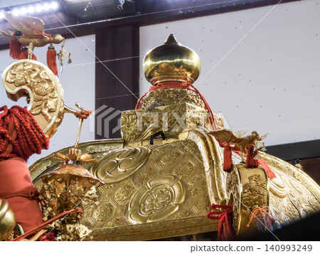 Gion Festival: Three large portable shrines (Yasaka Shrine Dance Hall) Gion Festival: Three large portable shrines (Yasaka Shrine Dance Hall) 140993249