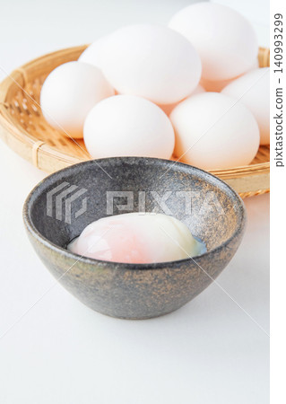 裂開的溏心蛋 裂開的溏心蛋 140993299