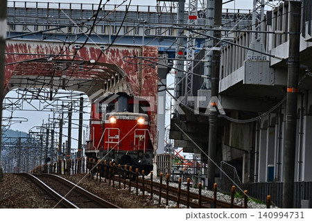 The DD51 at full speed The DD51 at full speed 140994731
