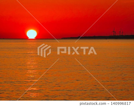 Sunset over the sea Sunset over the sea 140996817