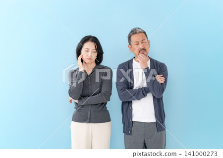 Power couples think and worry Power couples think and worry 141000273