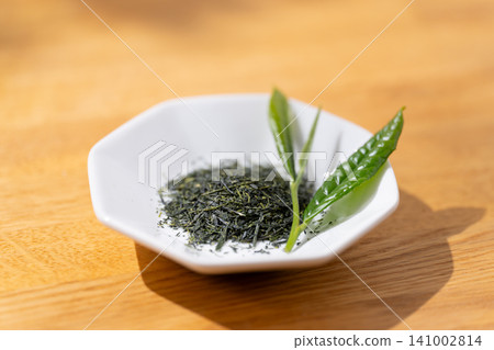 New tea leaves New tea leaves 141002814