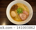 Chinese noodles 141003862