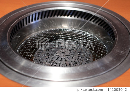 Smokeless roaster for yakiniku Smokeless roaster for yakiniku 141005042