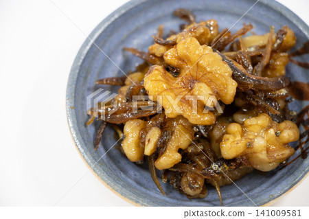 Walnut crepe Walnut crepe 141009581
