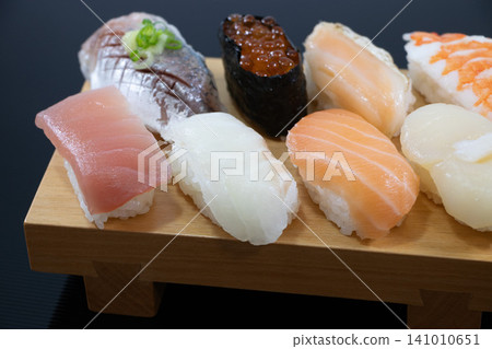 sushi sushi 141010651