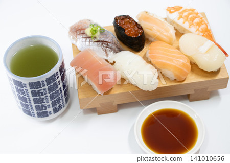 sushi sushi 141010656