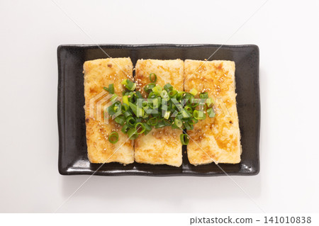 Tofu steak (firm tofu) Tofu steak (firm tofu) 141010838
