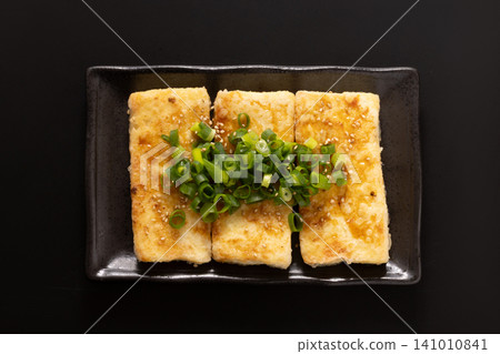 Tofu steak (firm tofu) Tofu steak (firm tofu) 141010841