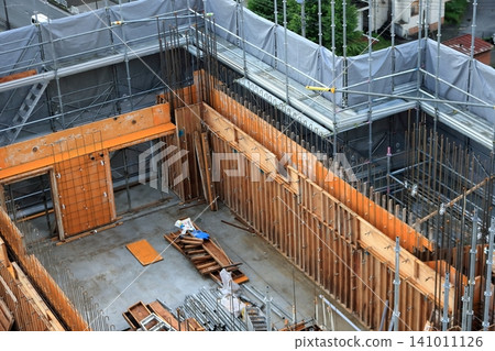 Structural work (formwork) for apartment building - Image Structural work (formwork) for apartment building - Image 141011126