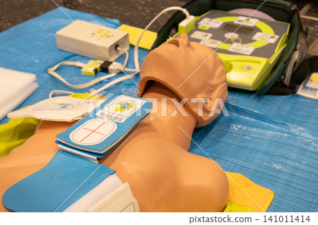 Rescue training AED Rescue training AED 141011414