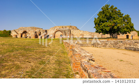 Roman architecture at ruins of Felix Romuliana in Gamzigrad, Serbia Roman architecture at ruins of Felix Romuliana in Gamzigrad, Serbia 141012032