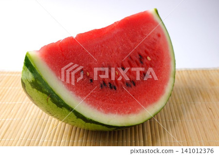 Delicious sliced watermelon 141012376