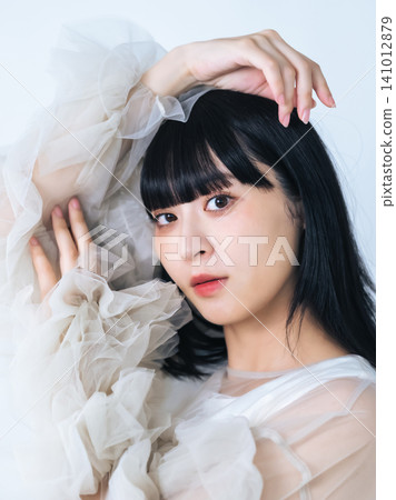 女性時尚形象。美容、化妝品、化妝、服裝、模特兒、美學、除毛、美容院、美麗肌膚、美白肌膚。 女性時尚形象。美容、化妝品、化妝、服裝、模特兒、美學、除毛、美容院、美麗肌膚、美白肌膚。 141012879