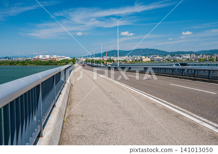 Omi Bridge: View from the bridge, Otsu City and Kusatsu City, Shiga Prefecture Omi Bridge: View from the bridge, Otsu City and Kusatsu City, Shiga Prefecture 141013050