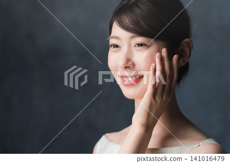 Young woman doing skin care beauty image Young woman doing skin care beauty image 141016479