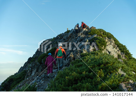 北阿爾卑斯五龍嶽山頂 北阿爾卑斯五龍嶽山頂 141017144