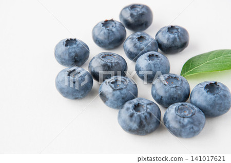 Fresh blueberries Fresh blueberries 141017621